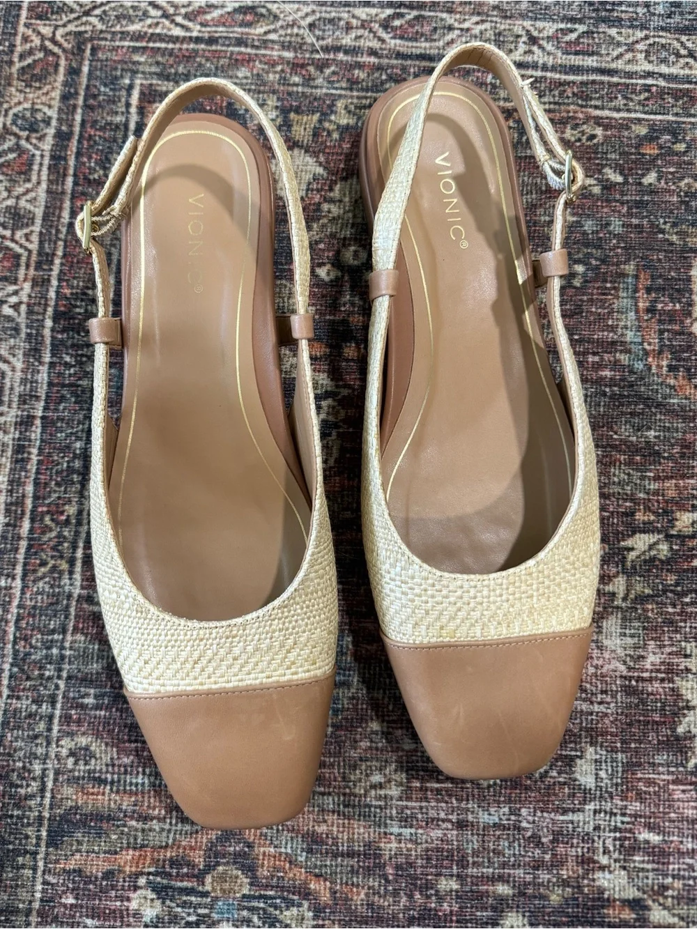 Vionic Petaluma Slingback Cap-Toe Flats  Woven Raffia Tan Leather 9.5